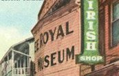 Le Royal Museum et l'hôtel Columbus. Rue principale, St-Anne de Beaupré (Québec).