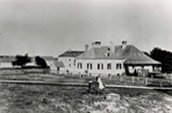 Voiture, fin du 19e siècle. / Photo: Parcs Canada, Centre national de documentation des lieux historiques.